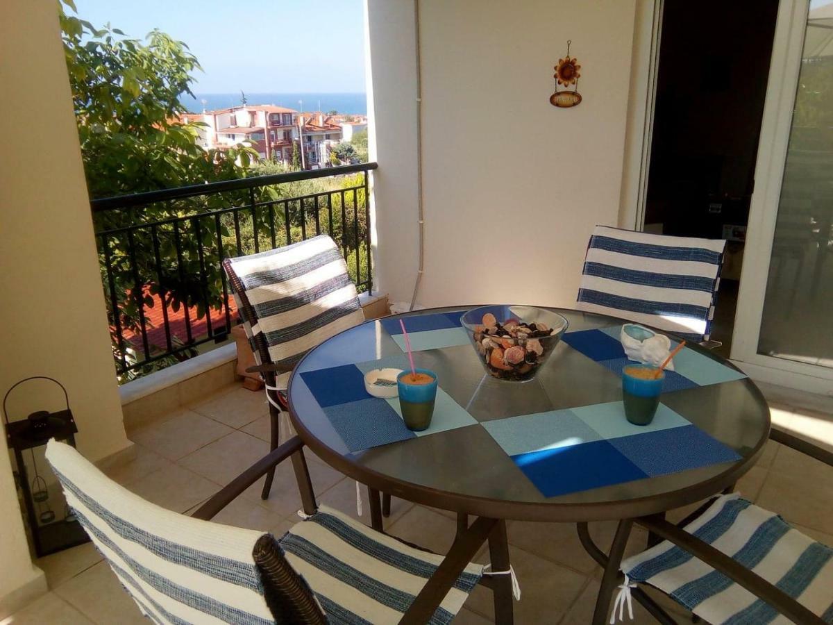 Oasis Apartment Nea Michaniona Bagian luar foto